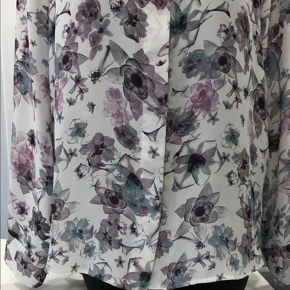 H&M Women’s Floral Blouse – White with Plum, Gray & Blue – Size 12 - Picture 5 of 14